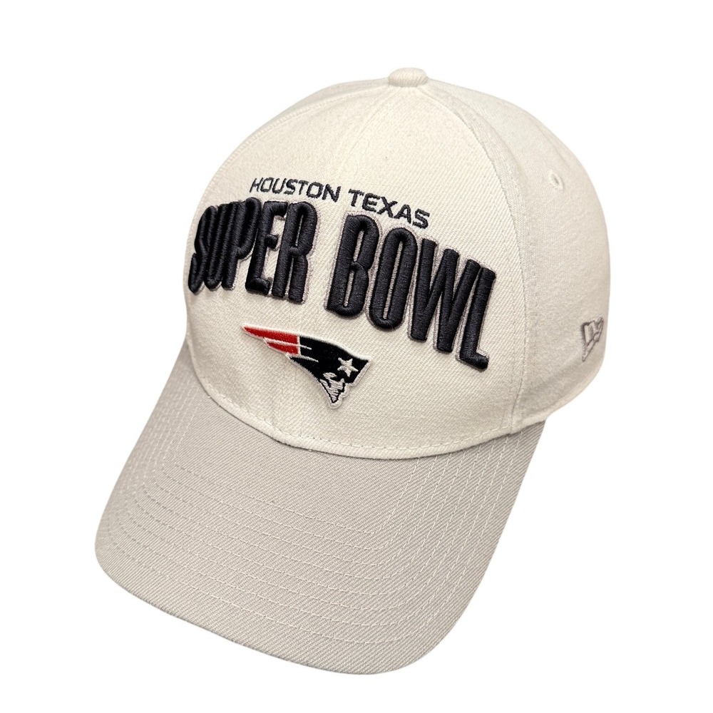 New England Patriots 2017 Superbowl LI Champs New Era‎ 9FORTY Strap Back White